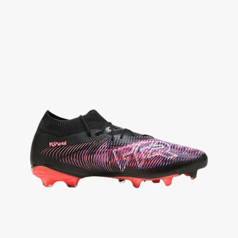 BOTA DE FÚTBOL PUMA FUTURE 8 MATCH FG/AG NEGRO Y CORAL