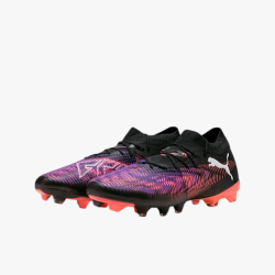 BOTA DE FÚTBOL PUMA FUTURE 8 MATCH FG/AG NEGRO Y CORAL