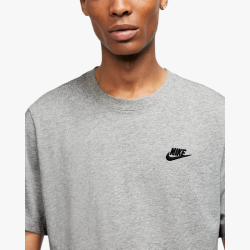 CAMISETA NIKE SPORTSWEAR CLUB
