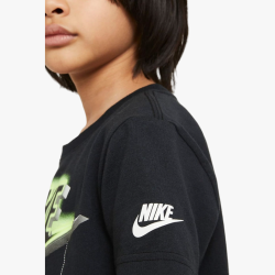 CAMISETA NIKE FUTURA LIGHT TEE SP21